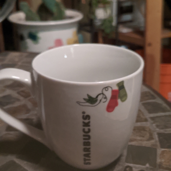 NWOT Starbucks Christmas Mug - Picture 5 of 6